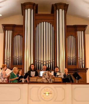 Worship Church Services in Cranston Rhode Island